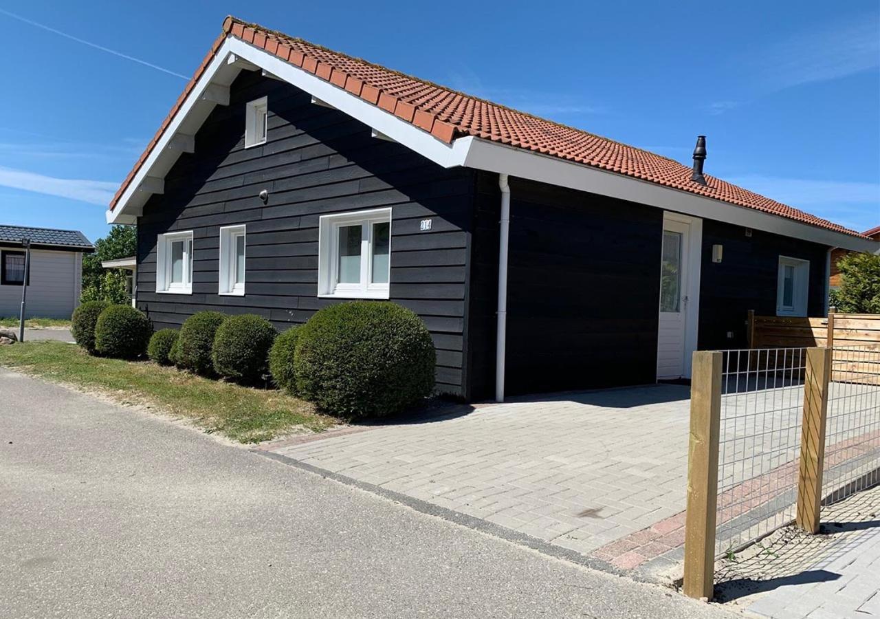 Chaletparc Krabbenkreek Zeeland - Chalet 214 Sint-Annaland Exterior foto