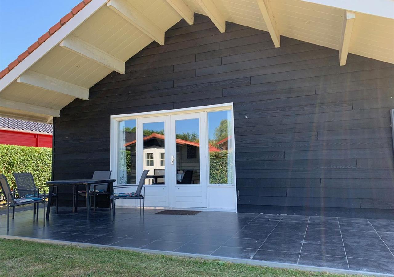 Chaletparc Krabbenkreek Zeeland - Chalet 214 Sint-Annaland Exterior foto